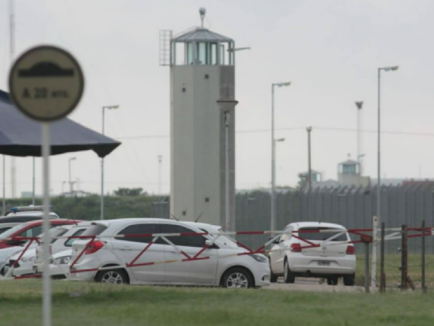 Identifican a presos de Bouwer que vejaron a otro interno