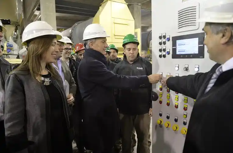 En Pergamino Macri y Vidal inauguraron la planta de fertilizantes Synertech