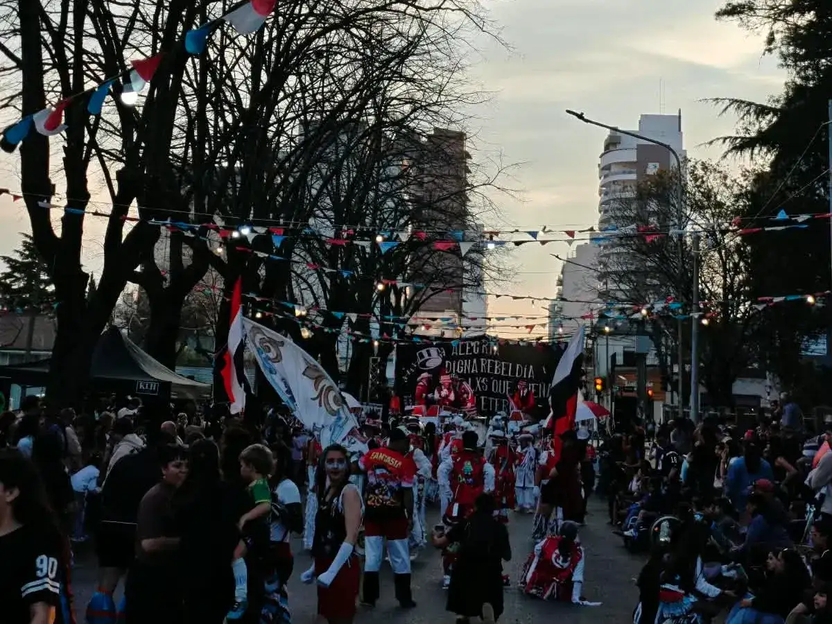 La plaza del Tanque recibió los festejos de Correla Voz.