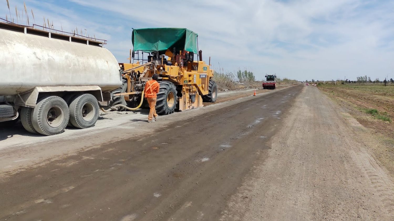 Obras viales en cinco localidades del departamento General López