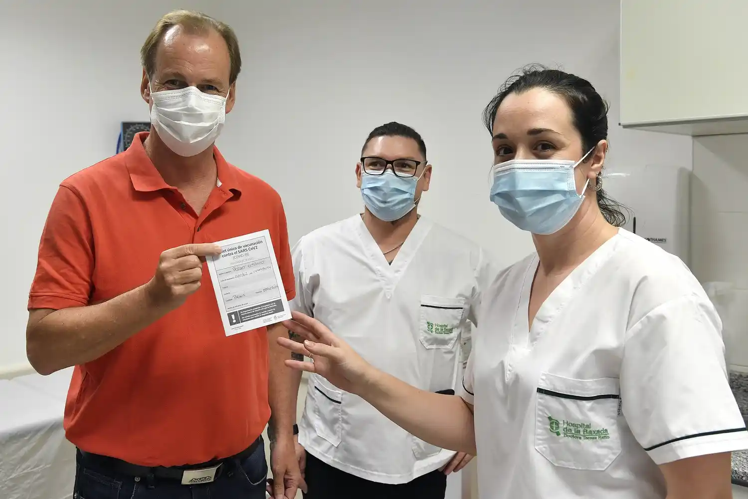 Bordet anunció que el sábado comenzará la vacunación a docentes entrerrianos