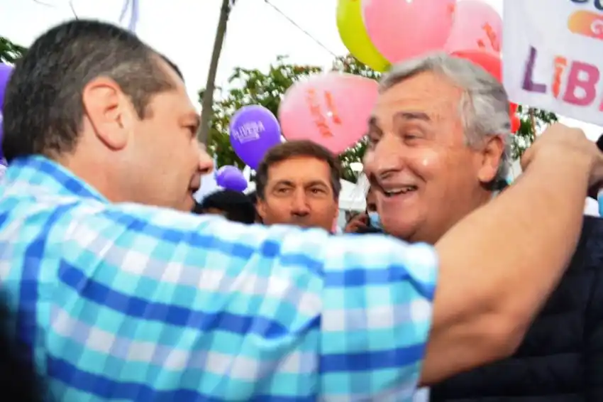 “Como anda, mi intendente? le dijo Gerardo Morales a Olivera