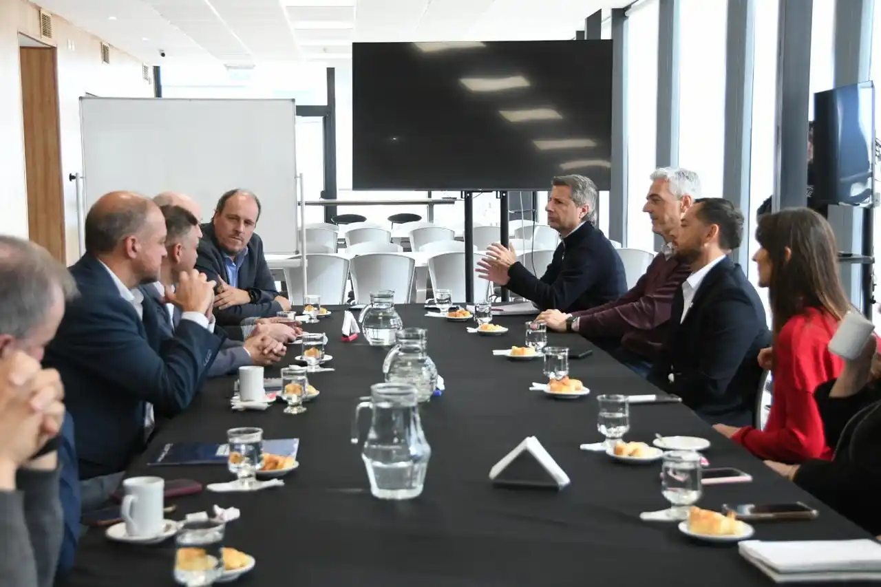 San Francisco y la Provincia firman convenio para optimizar ingresos sin subir impuestos.