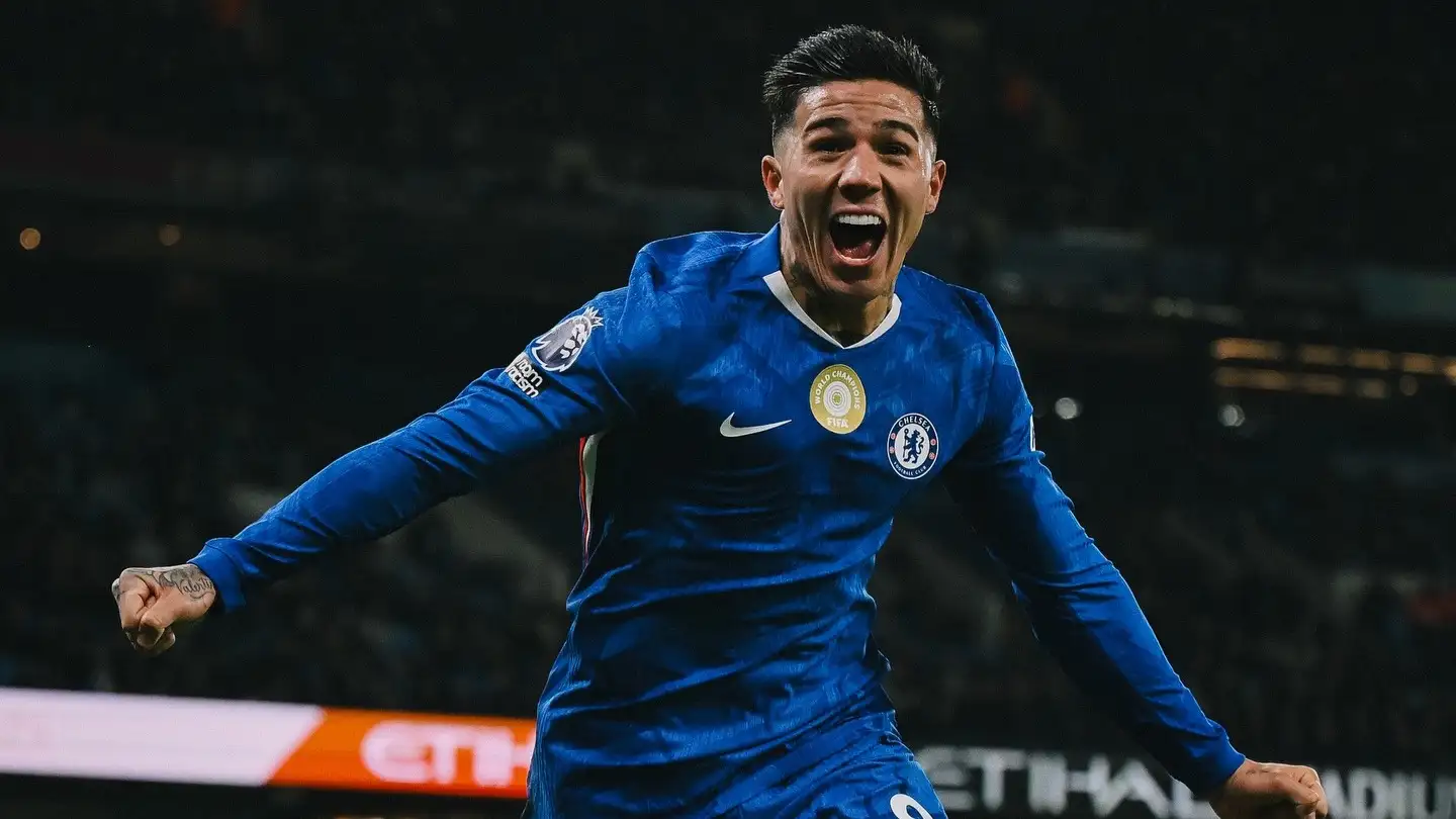 Enzo Fernández le permitió a Chelsea rescatar un punto en Etihad.