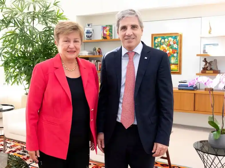 El FMI celebró el plan del Gobierno para fortalecer las reservas y el regreso al mercado de deuda