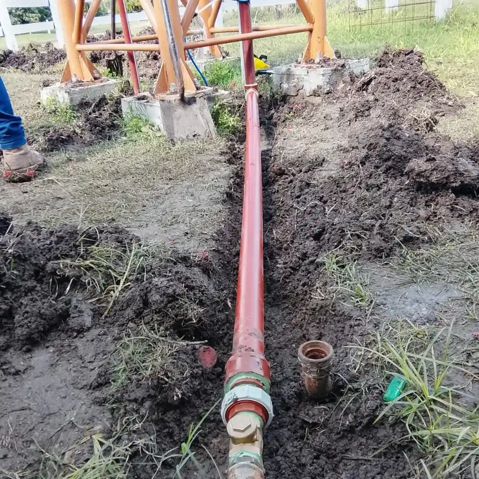 Obras en el sistema de agua potable  y de instituciones de Aldea Asuncion