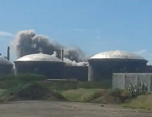 ATENCIÓN: denuncian explosión en refinería Amuay