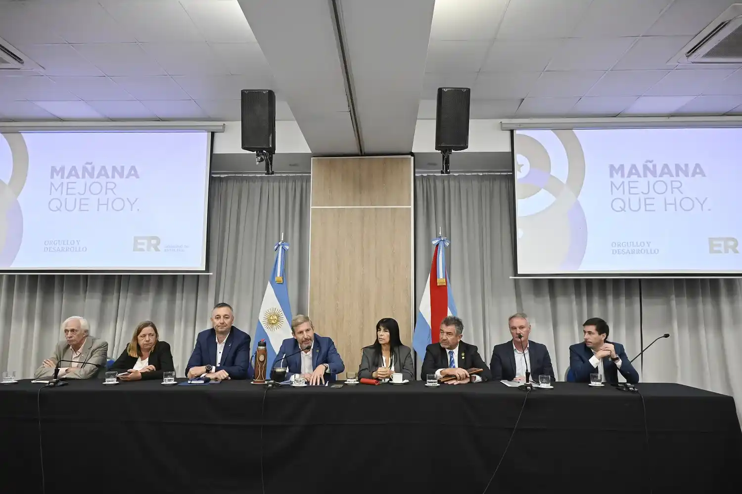 Frigerio lanza la nueva marca del Gobierno de Entre Ríos y define su gestión como "sin excusas y con humildad"