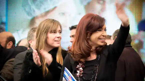 Interna del PJ: "Si estuviera en el lugar del Gobernador hubiera ido al acto de Cristina", dijo Juliana Di Tullio