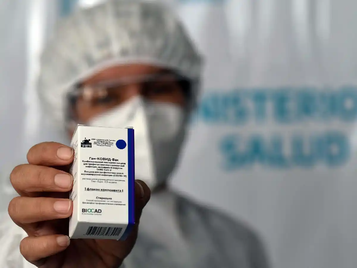 Sputnik V: una de las tres vacunas con eficacia mayor de 90%  y con publicación científica   