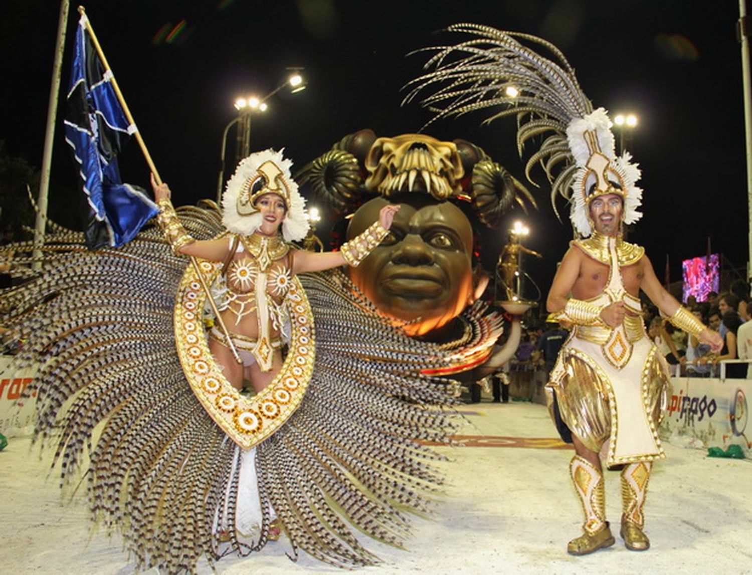 El Carnaval del País se despidió hasta 2014