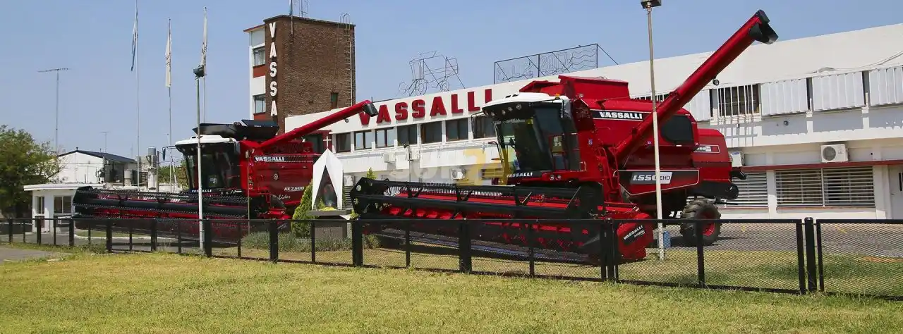 Vassalli acordó pagar deuda histórica y preservar 350 puestos de trabajo