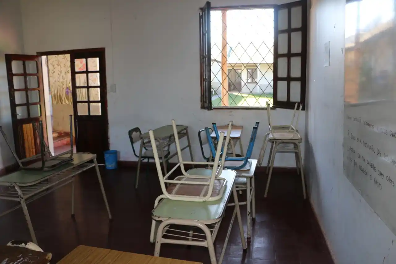 Los gremios docentes piden no volver a las aulas el lunes