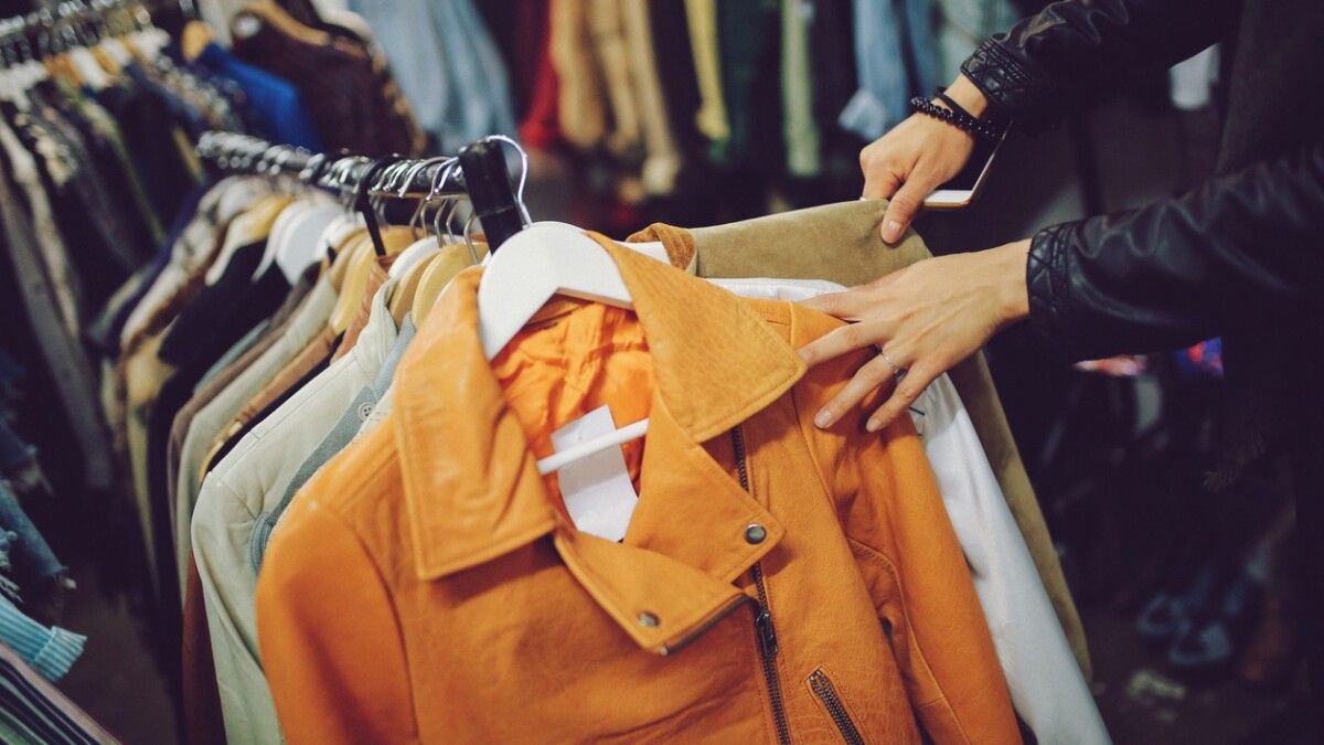 Importantes rebajas en ropa por el crecimiento de importaciones.
