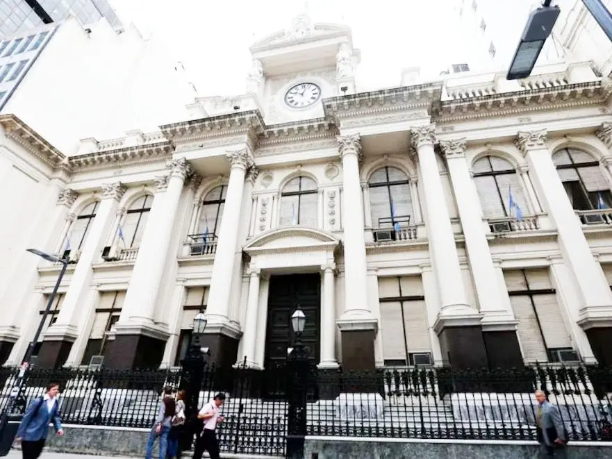 Las reservas del BCRA superaron los USD 44.000 millones y alcanzaron su nivel más alto en tres años
