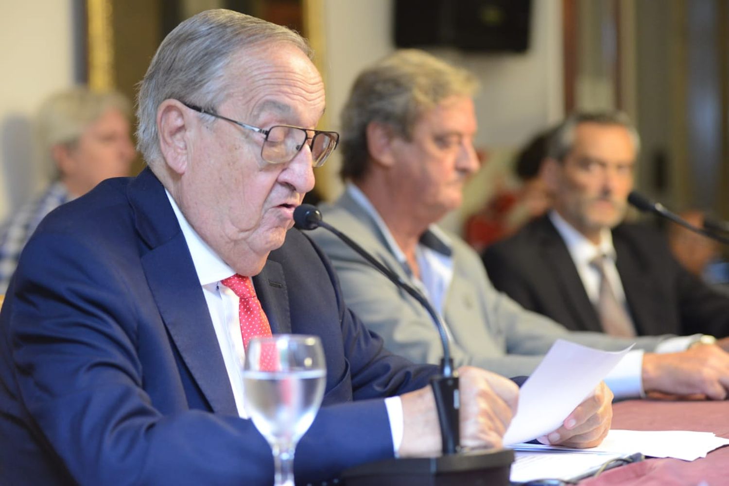 Lunghi dijo en la apertura de sesiones que lo que sucede en Tandil "es un ejemplo para el resto del país"