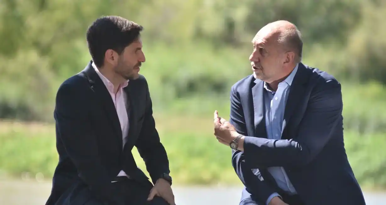 Omar Perotti deberá traspasar el mando de la provincia de Santa Fe a Maximiliano Pullaro. Crédito: Mauricio Garín