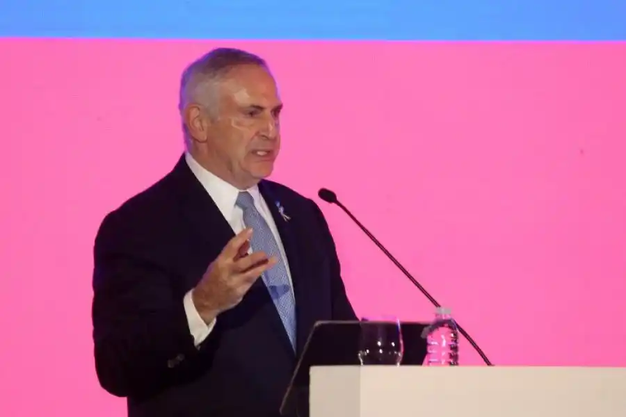 Marc Stanley: "Queremos una relación de confianza con Argentina, pero hacen falta dos para bailar el tango"