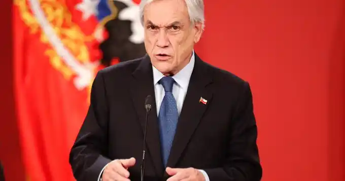 Piñera promulga la ley que permitirá cambiar la Constitución