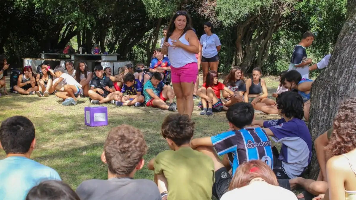 Realizaron una charla-taller sobre "Noviazgo Adolescente Sano" para jóvenes de 13 a 15 años