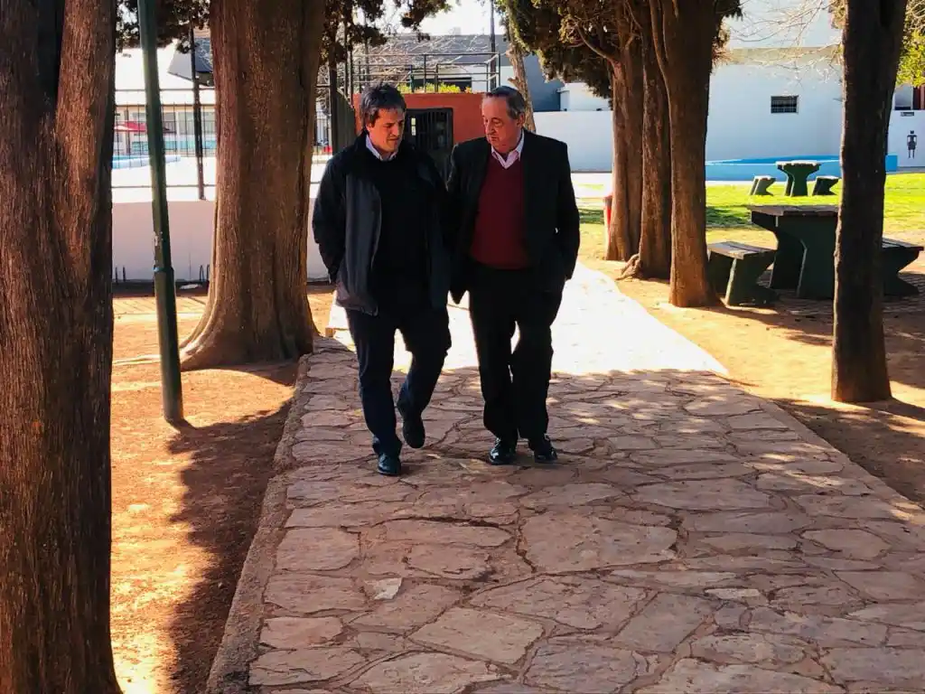 Con el Oído Agudo