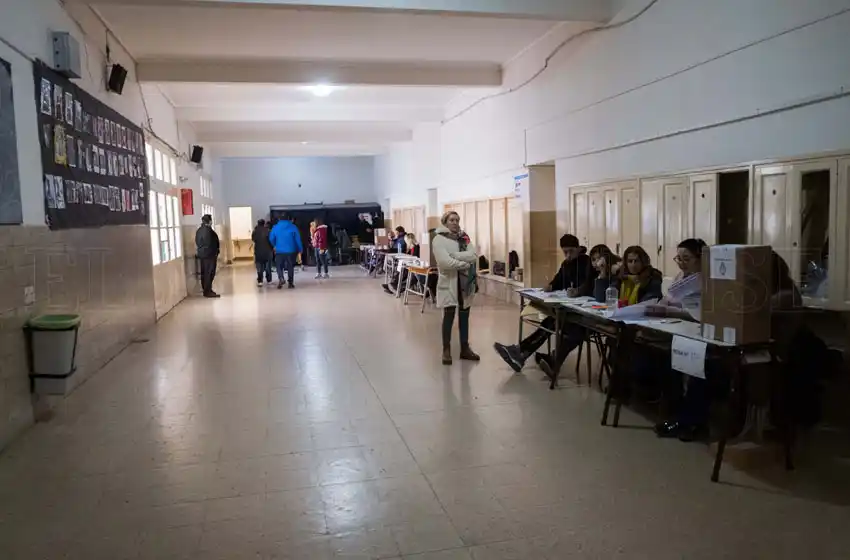 Las tareas de limpieza se realizarán una vez finalizados los comicios, cuyo cierre está previsto para las 18:00 del domingo.