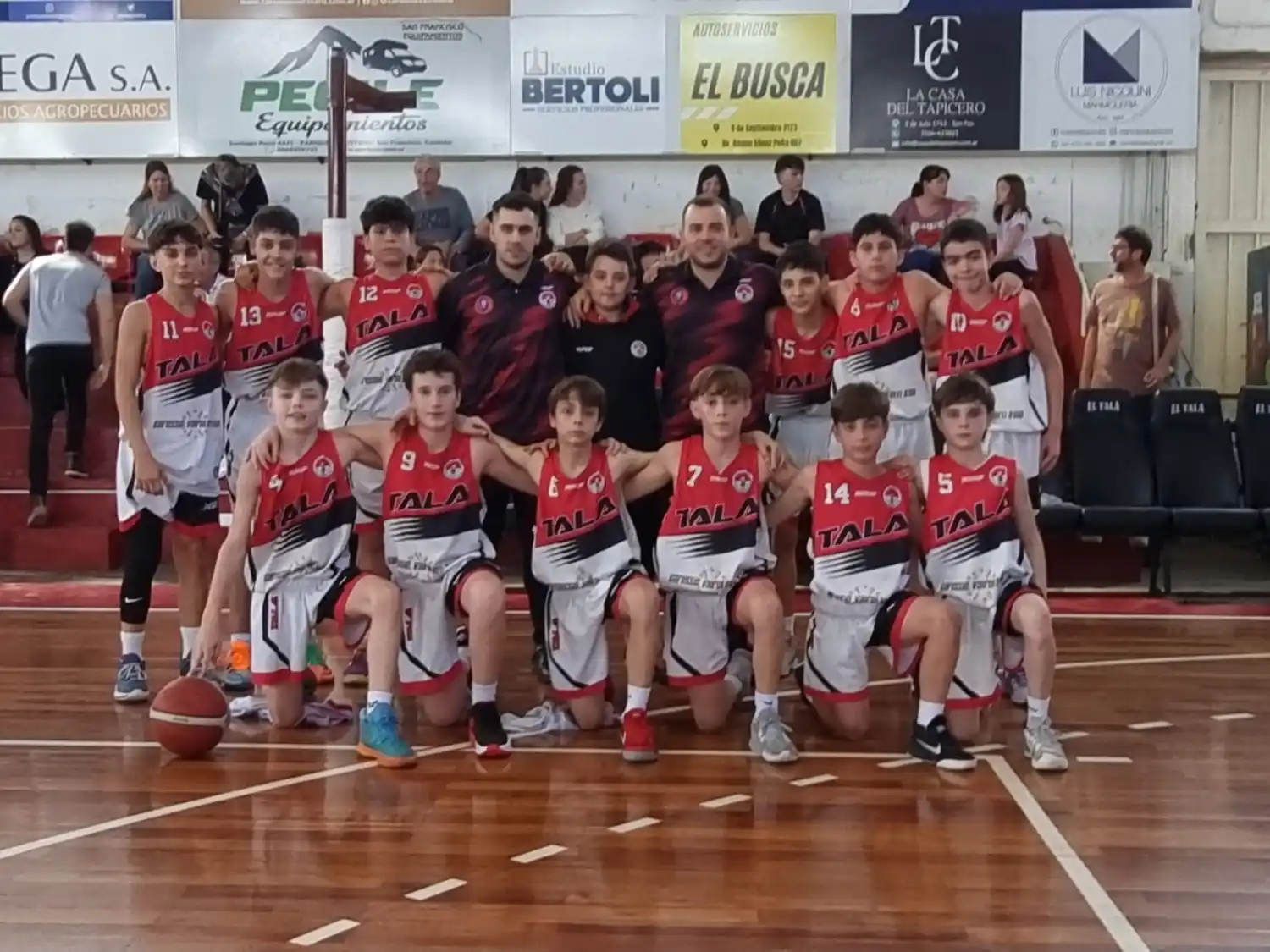 Los jugadores del “Albo” son Andreo Ramiro, Amali Benjamin, Blengini Gaetano, Casermeiro Mirko , Crivello Nino , Chiapero Bruno , Chiapero Joaquín , Fumero Nicolás , Giuliano Albo Salvador, Melano Bruno, Menesterollo Ciro , Paveglio Benjamin, Rastelli Bautista, Ribba Nikos, Toriano Santiago , Vila Santino.