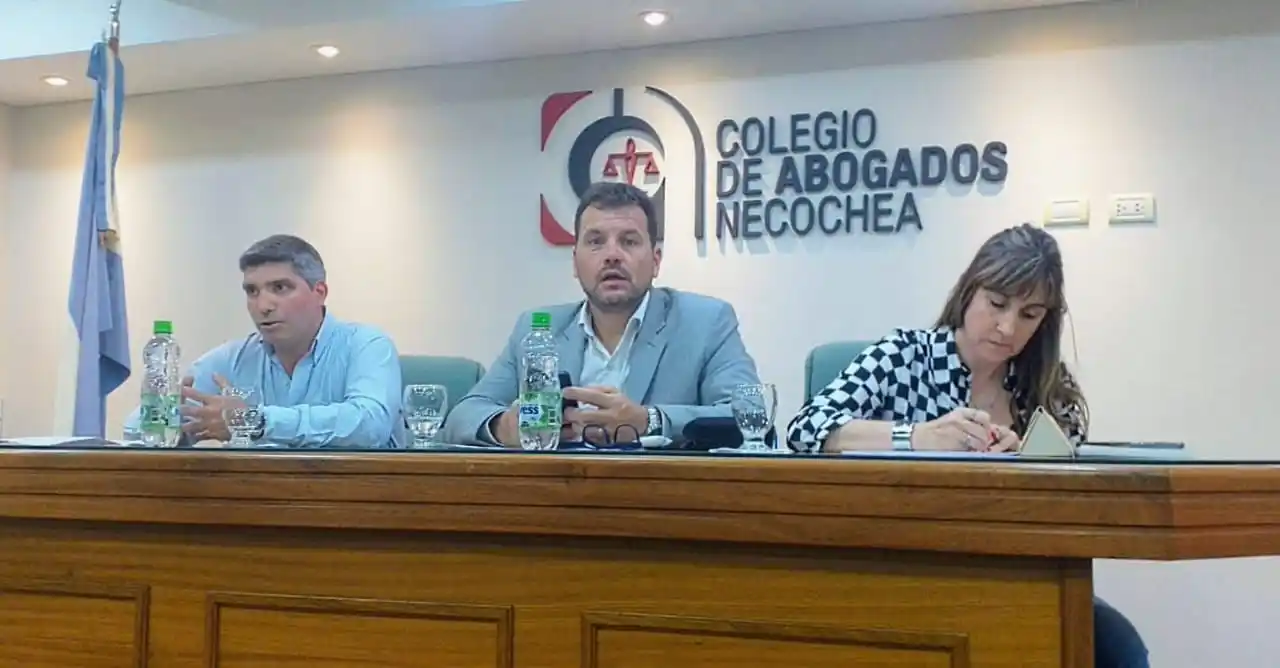 Asamblea Extraordinaria Colegio de Abogados