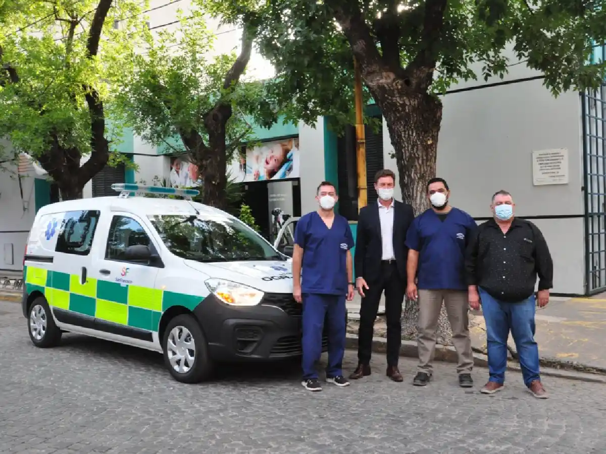 La Asistencia Pública amplió su planta con una nueva ambulancia