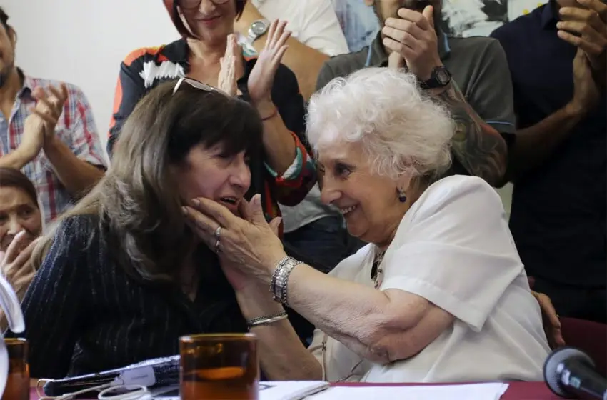 Abuelas anunció en conferencia la recuperación de la nieta 127