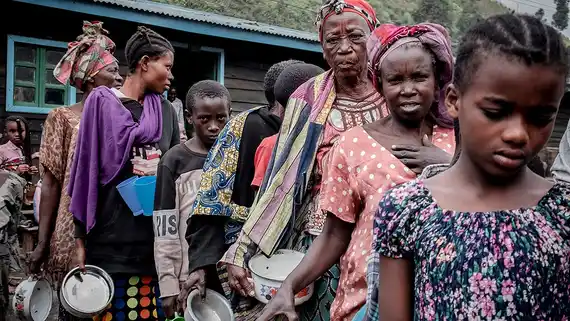 El personal de la OMS cometió más de 80 abusos en África