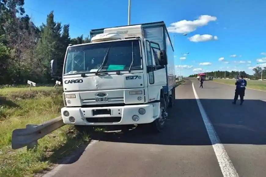 Un camionero se descompensó y falleció mientras conducía su vehículo