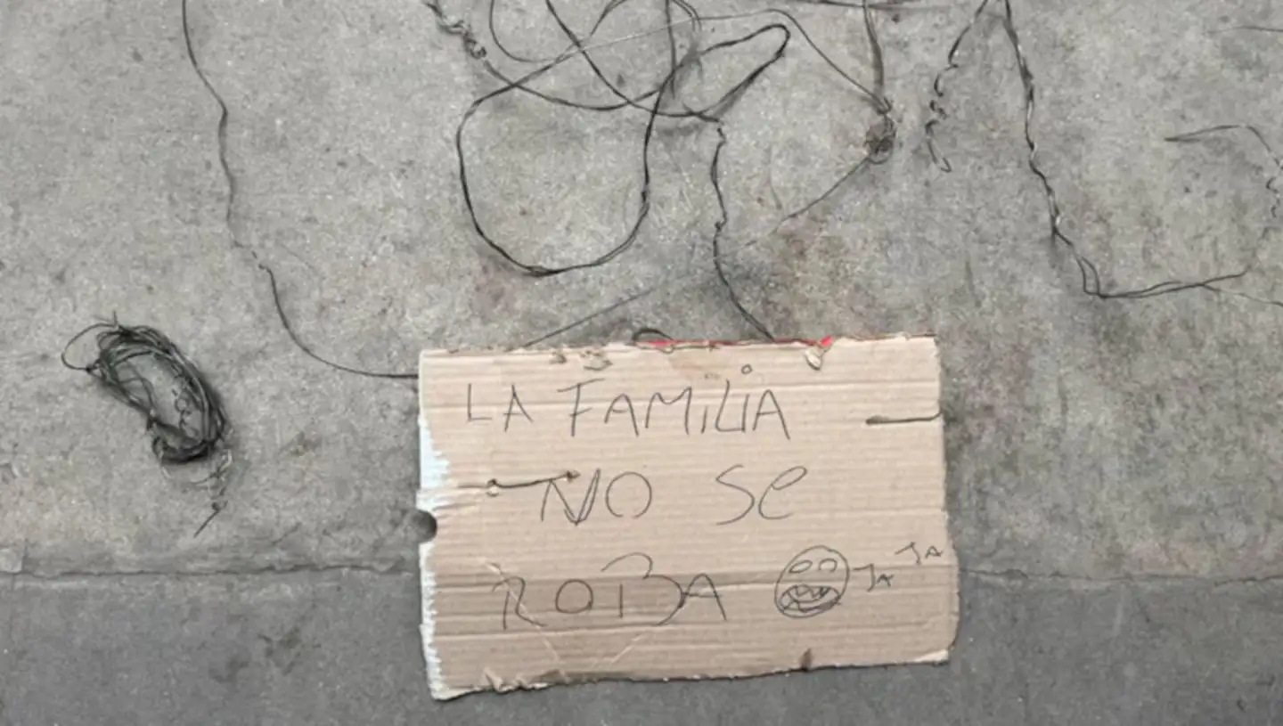 la familia no se roba - 1