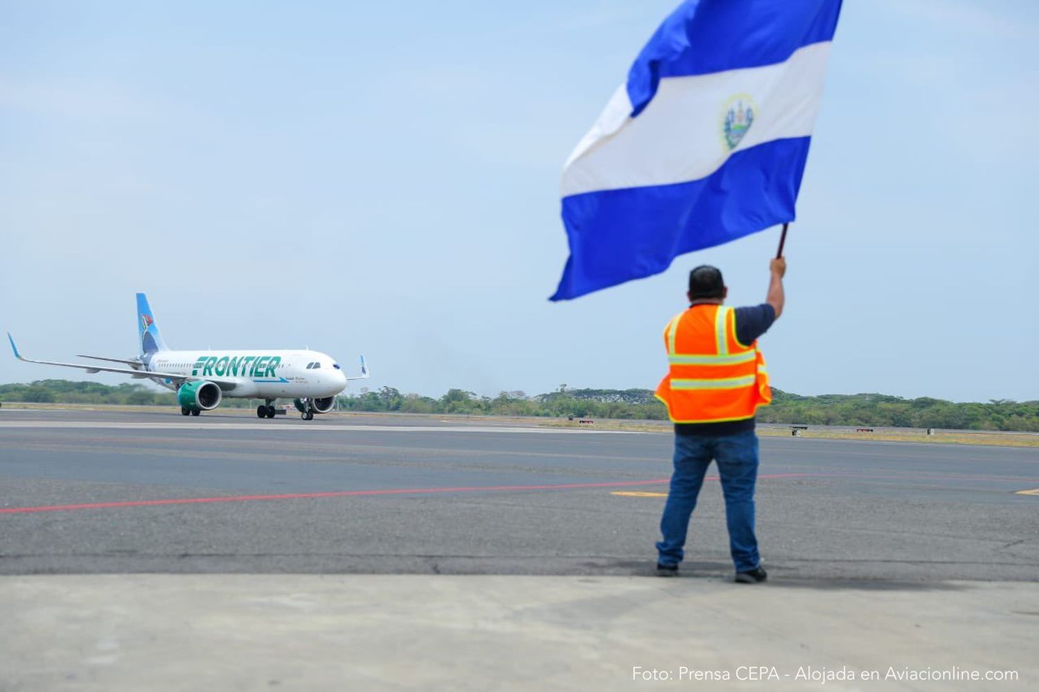 El Salvador Imposes New $1,000 Fee for African Passengers: Impact on Migration and Air Travel