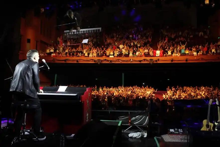 Alejandro Lerner presentó "Auténtico" en Buenos Aires