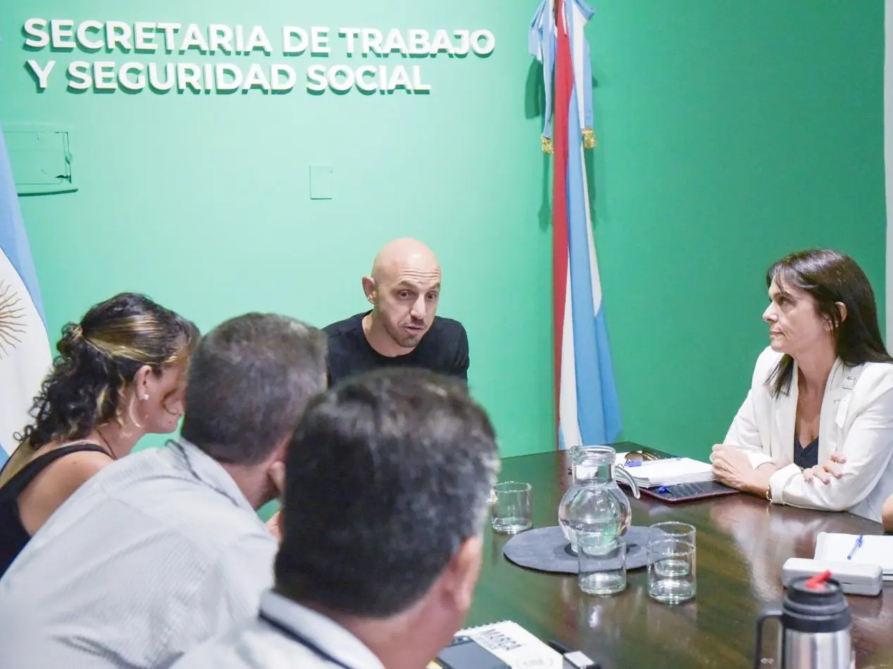 Buscan prevenir adicciones en el trabajo: gremios y estado abren una mesa de diálogo en Entre Ríos