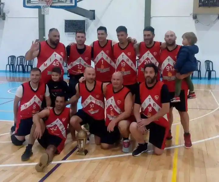 Básquet: Mitre es el campeón en la categoría +35