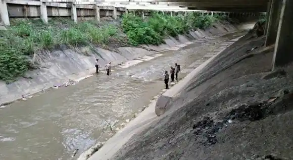 CONAS participa en la búsqueda en el río Guaire de mujer secuestrada