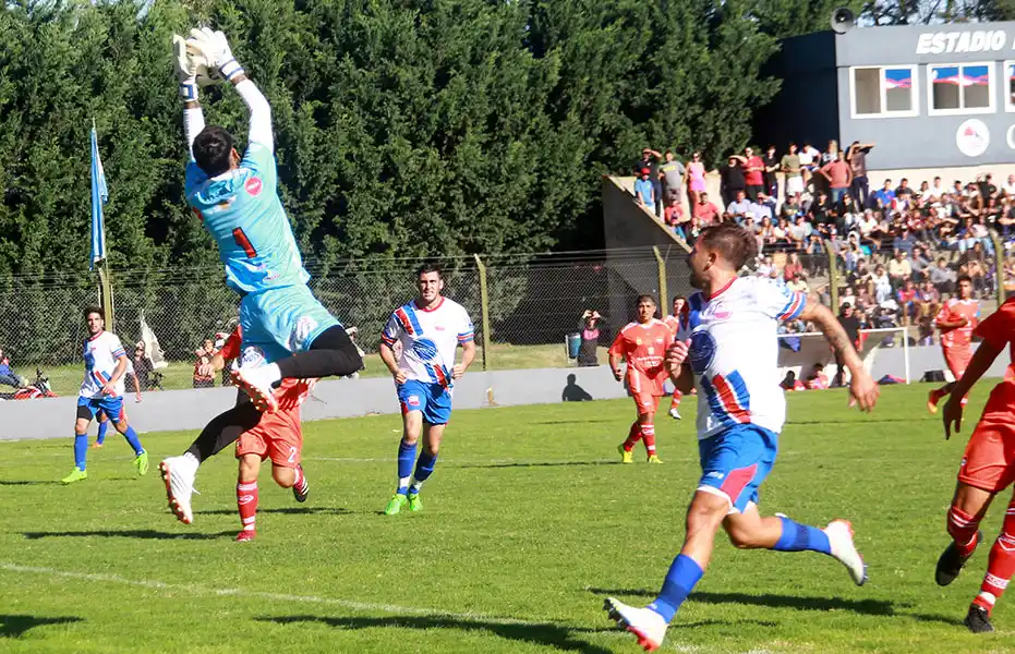 Se juega la primera fecha de la etapa de zonas del torneo