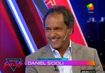 Scioli defendió a Insaurralde: "Hizo una gran transformación en Lomas"