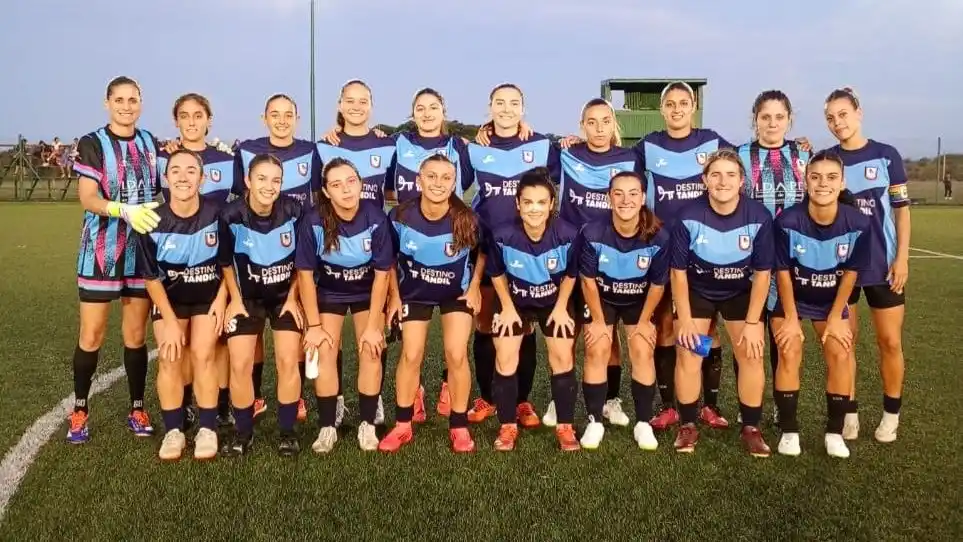 FOTO LIGA TANDILENSE DE FÚTBOL El seleccionado de Tandil, en Mar del Plata.