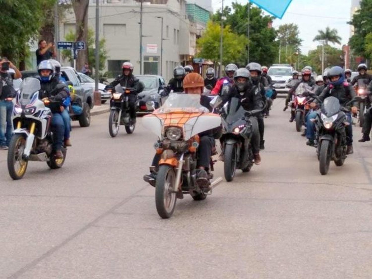 COMIENZA EL 8º MOTO TOUR DEL NORTE POR RUTAS FORMOSEÑAS