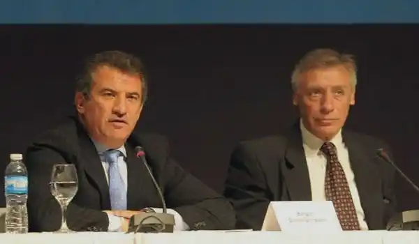 Causa Mercosur: allanan empresas constructoras y Vialidad	 
