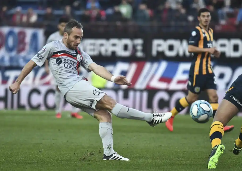 San Lorenzo reaccionó para rescatar un punto