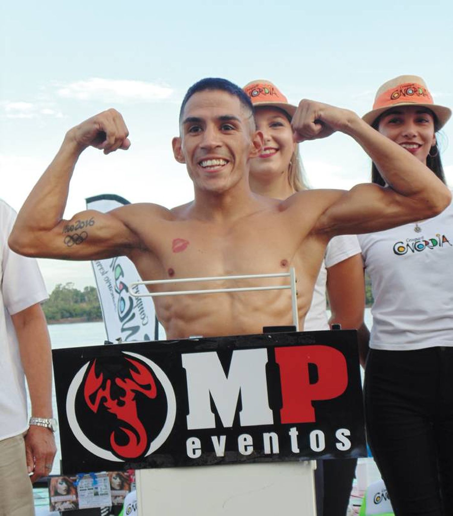 Leandro Blanc y Yanina Lescano van por el título sudamericano  de boxeo en Concordia