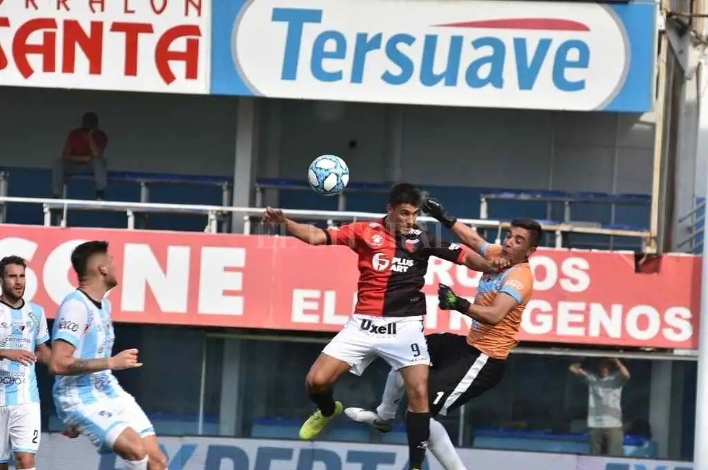Copa Argentina: Colón enfrenta a Sportivo Peñarol de San Juan en Rafaela