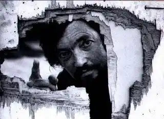 Hoy, “juguemos” con Julio Cortázar 
