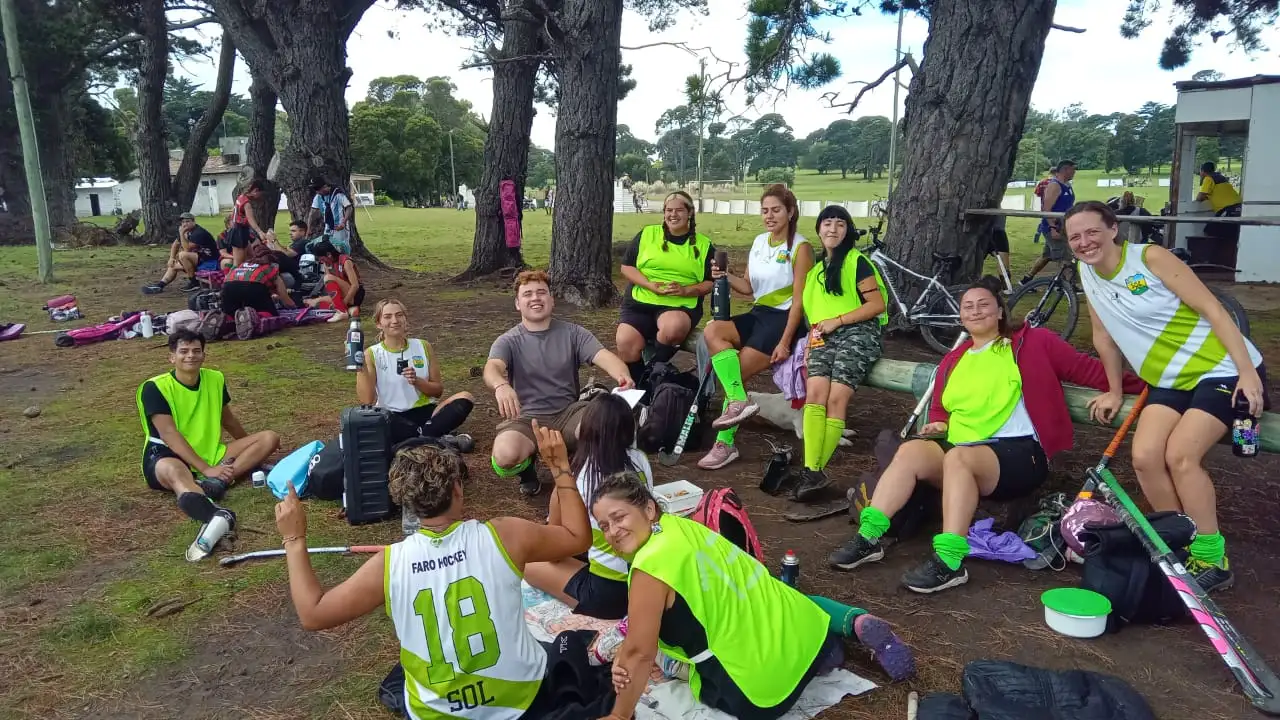 hockey social - 2