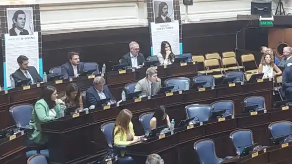 "Otro papelón del oficialismo": Castello apuntó contra Kicillof por la falta de quórum en la sesión sobre las PASO