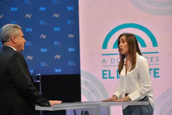 Rossi y Villarruel se cruzaron en un tenso debate por los derechos humanos, la economía y la inseguridad